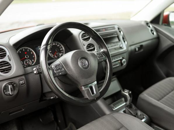 Volkswagen Tiguan I Рестайлинг с пробегом 2011 года, цена 1 349 000 рублей, 194108 км, внедорожник, Автокод Объявления