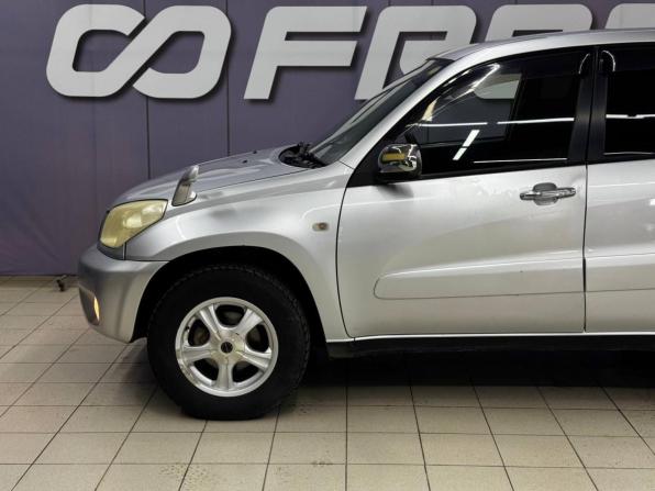Toyota RAV4 II (XA20) Рестайлинг с пробегом 2004 года, цена 799 000 рублей, 189000 км, внедорожник, Автокод Объявления