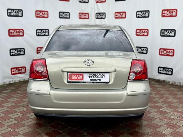 Toyota Avensis II Рестайлинг с пробегом 2008 года, цена 819 900 рублей, 333000 км, седан, Автокод Объявления
