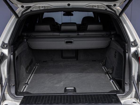 BMW X5 II (E70) Рестайлинг с пробегом 2011 года, цена 2 370 000 рублей, 233553 км, внедорожник, Автокод Объявления
