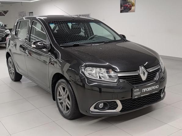 Renault Sandero II с пробегом 2015 года, цена 923 000 рублей, 110772 км, хэтчбек, Автокод Объявления