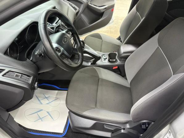 Ford Focus III с пробегом 2012 года, цена 880 000 рублей, 154398 км, седан, Автокод Объявления