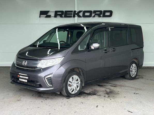 Honda Stepwgn V с пробегом 2016 года, цена 1 979 000 рублей, 228576 км, минивэн, Автокод Объявления