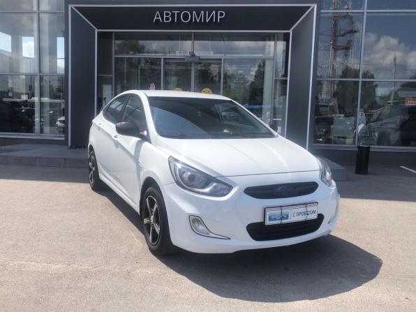 Hyundai Solaris I с пробегом 2012 года, цена 549 500 рублей, 267201 км, седан, Автокод Объявления