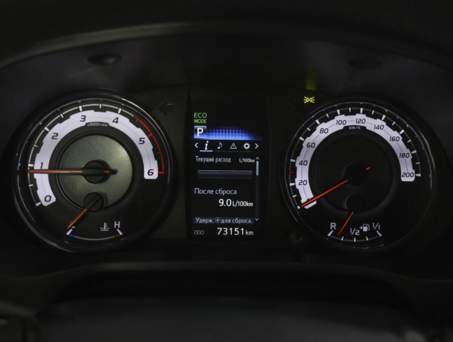 Toyota Hilux VIII Москва  - изображение 14
