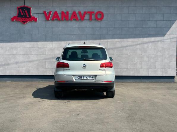 Volkswagen Tiguan I Рестайлинг с пробегом 2015 года, цена 1 800 000 рублей, 120075 км, внедорожник, Автокод Объявления