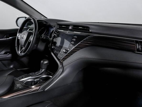 Toyota Camry VIII (XV70) с пробегом 2020 года, цена 3 625 000 рублей, 24989 км, седан, Автокод Объявления