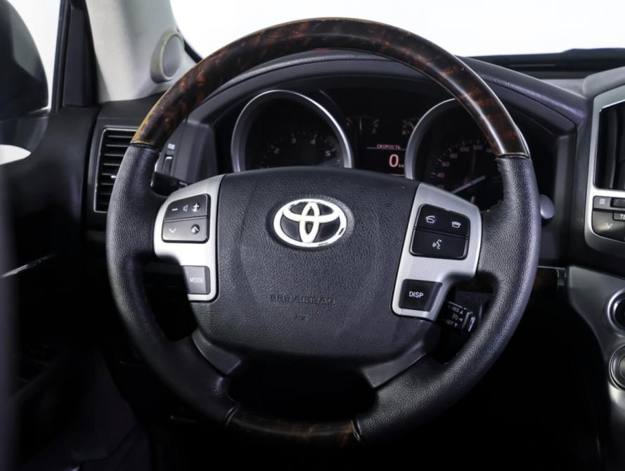 Toyota Land Cruiser 200 Series Рестайлинг 1 Москва  - изображение 14