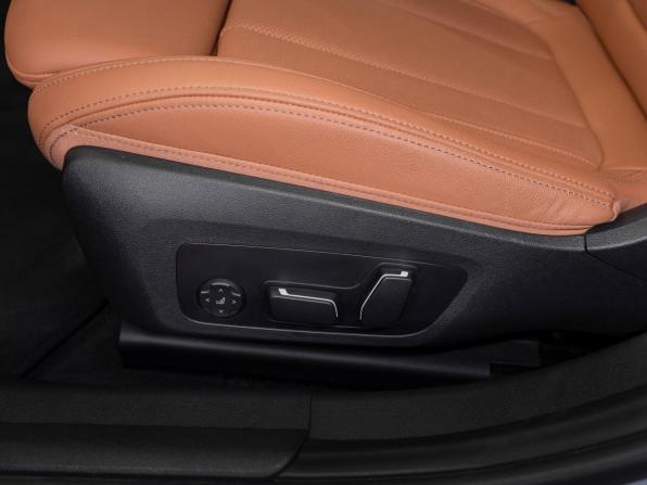 BMW 3 серии VII (G2x) Рестайлинг с пробегом 2024 года, цена 6 450 000 рублей, 9059 км, седан, Автокод Объявления