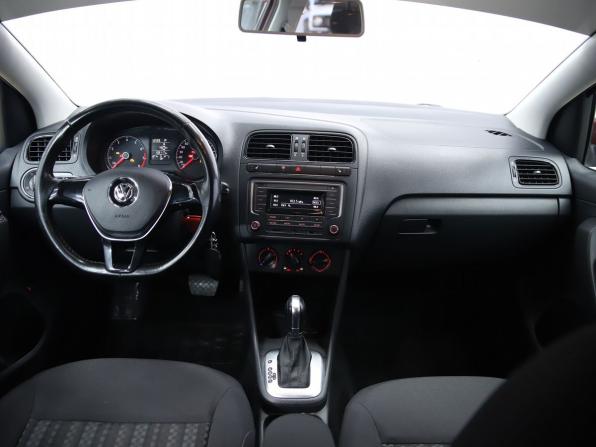 Volkswagen Polo V Рестайлинг с пробегом 2017 года, цена 1 070 000 рублей, 133116 км, седан, Автокод Объявления