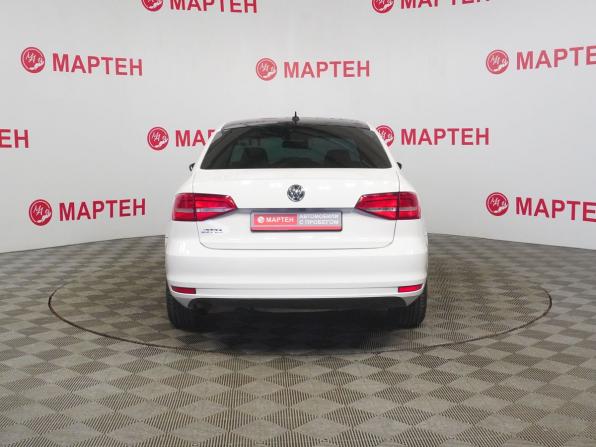 Volkswagen Jetta VI Рестайлинг с пробегом 2015 года, цена 911 000 рублей, 240069 км, седан, Автокод Объявления