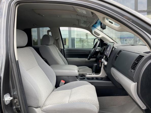 Toyota Tundra II с пробегом 2010 года, цена 3 649 000 рублей, 209214 км, offers.body_type.unknown, Автокод Объявления
