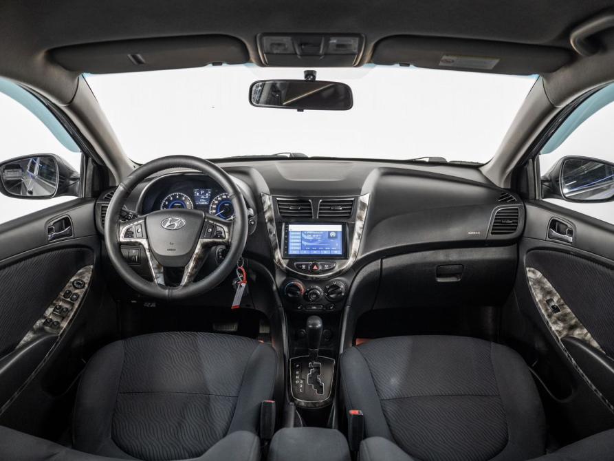 Hyundai Solaris I Иркутск  - изображение 8