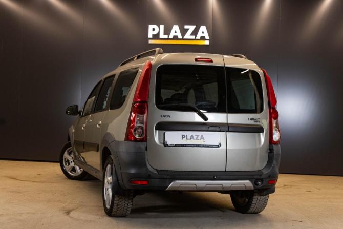 Lada (ВАЗ) Largus I с пробегом 2018 года, цена 819 000 рублей, 113753 км, универсал, Автокод Объявления