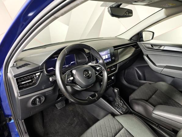Skoda Rapid II с пробегом 2021 года, цена 1 685 000 рублей, 91706 км, лифтбек, Автокод Объявления