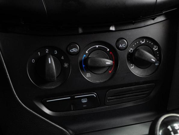 Ford Focus III с пробегом 2013 года, цена 669 000 рублей, 256378 км, хэтчбек, Автокод Объявления