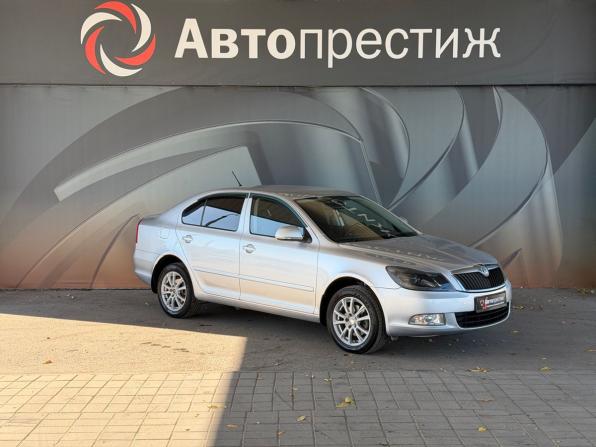 Skoda Octavia II (A5) Рестайлинг с пробегом 2011 года, цена 995 000 рублей, 97210 км, лифтбек, Автокод Объявления