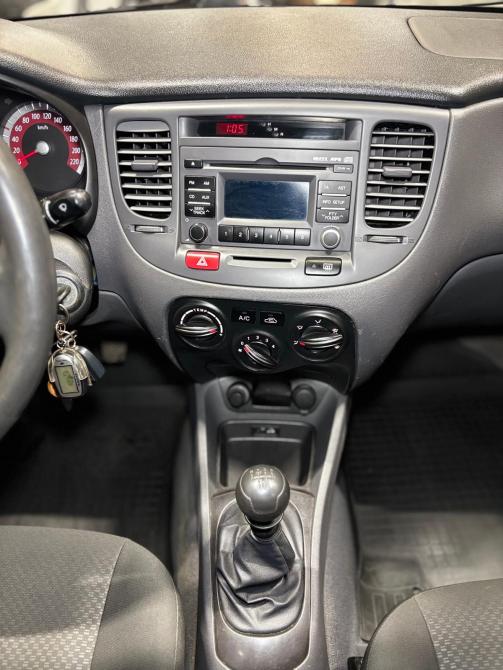 Kia Rio II Рестайлинг Челябинск  - изображение 12