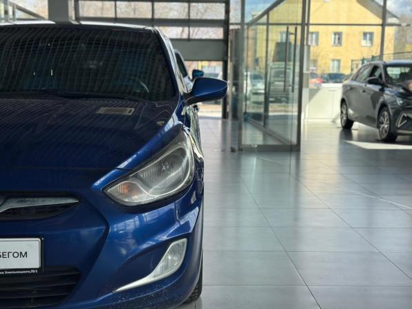 Hyundai Solaris I с пробегом 2013 года, цена 679 000 рублей, 250000 км, седан, Автокод Объявления