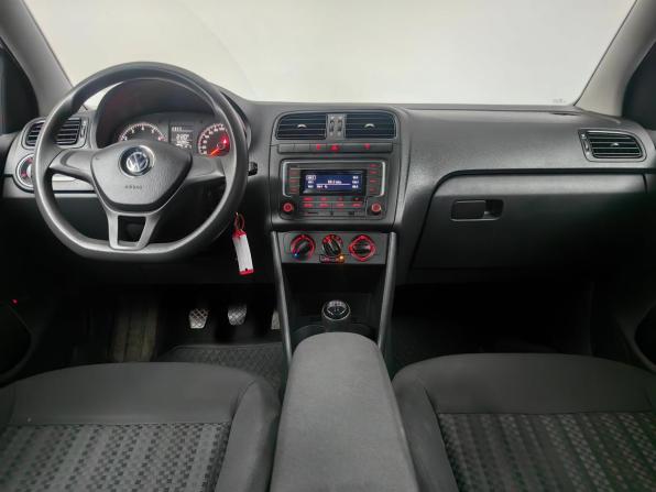 Volkswagen Polo V Рестайлинг с пробегом 2019 года, цена 1 097 000 рублей, 92278 км, седан, Автокод Объявления