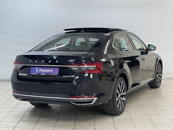 Skoda Superb III Рестайлинг с пробегом 2025 года, цена 3 280 000 рублей, 26 км, лифтбек, Автокод Объявления