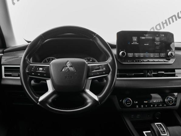 Mitsubishi Outlander IV с пробегом 2021 года, цена 3 450 000 рублей, 92595 км, внедорожник, Автокод Объявления