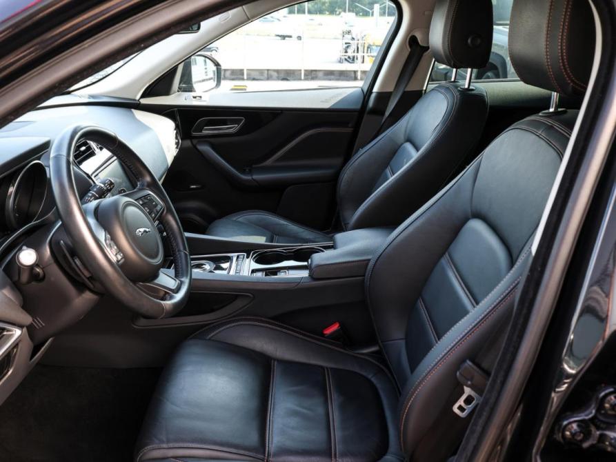 Jaguar F-Pace I Москва  - изображение 16