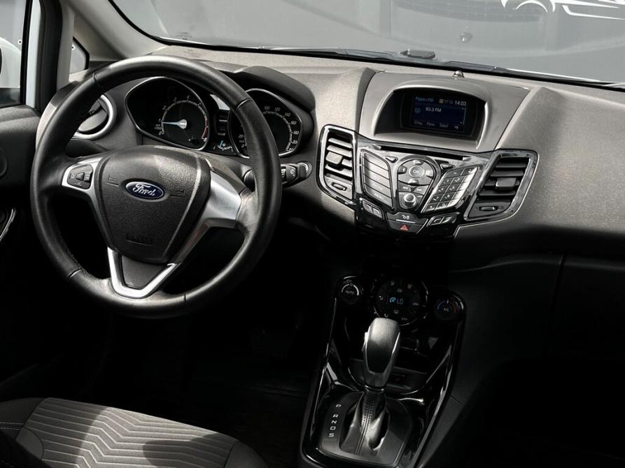 Ford Fiesta Mk6 Рестайлинг Санкт-Петербург  - изображение 13
