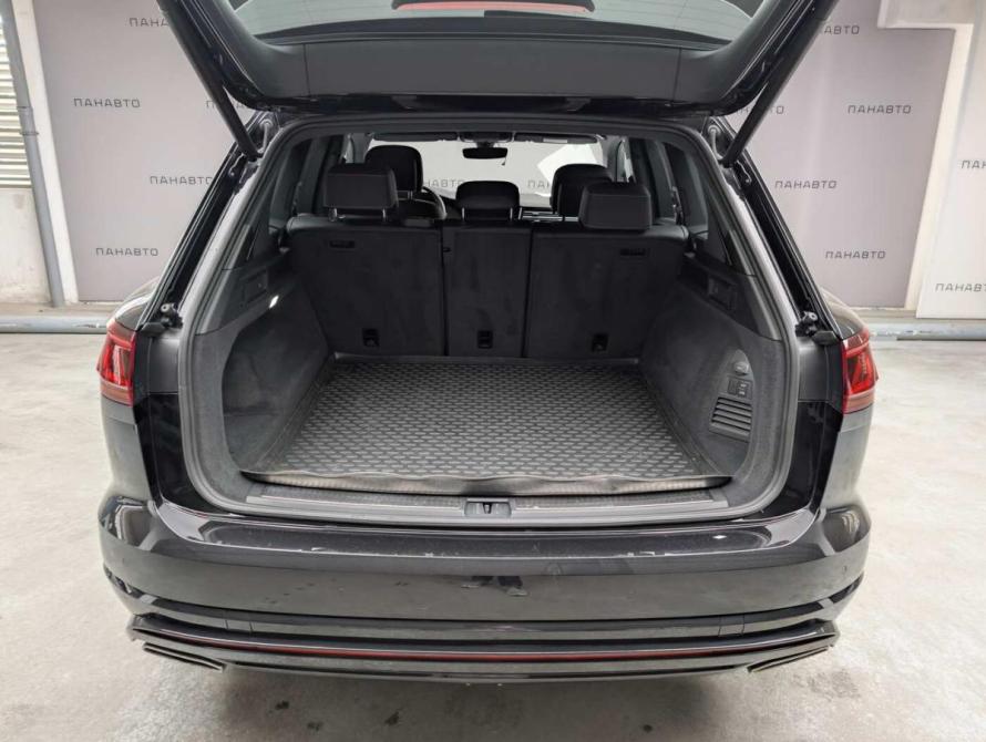 Volkswagen Touareg III Москва  - изображение 7
