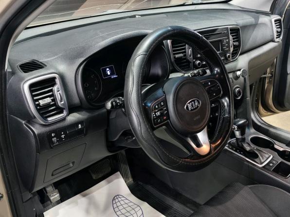 Kia Sportage IV с пробегом 2017 года, цена 1 550 000 рублей, 230962 км, внедорожник, Автокод Объявления