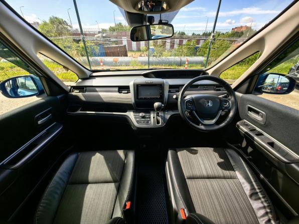 Honda Freed II с пробегом 2016 года, цена 1 359 000 рублей, 151000 км, компактвэн, Автокод Объявления
