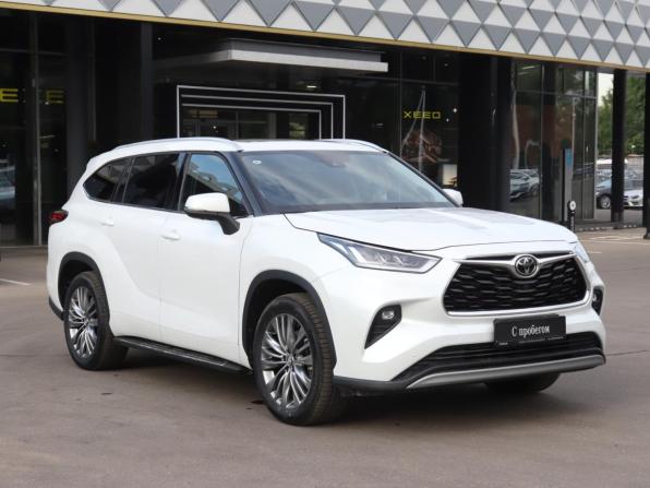 Toyota Highlander IV (XU70) с пробегом 2024 года, цена 5 050 000 рублей, 9000 км, внедорожник, Автокод Объявления