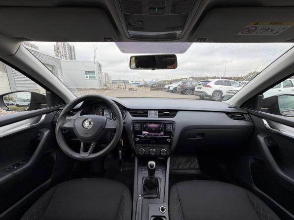 Skoda Octavia III (A7) Рестайлинг с пробегом 2018 года, цена 1 425 000 рублей, 144605 км, лифтбек, Автокод Объявления