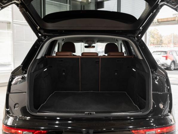 Audi Q5 II (FY) Рестайлинг с пробегом 2021 года, цена 3 899 000 рублей, 108652 км, внедорожник, Автокод Объявления