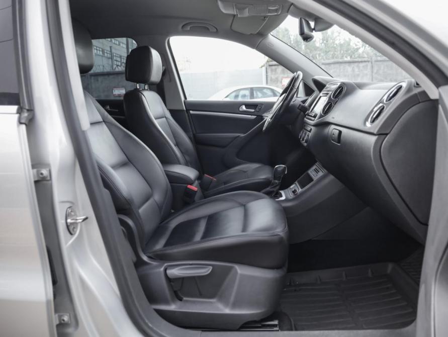 Volkswagen Tiguan I Рестайлинг Санкт-Петербург  - изображение 23