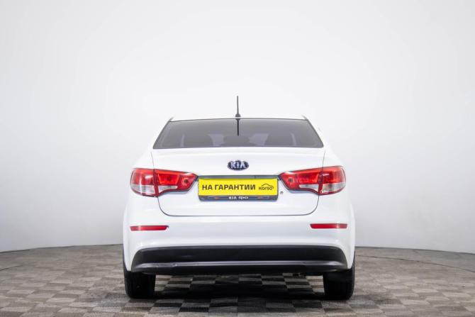 Kia Rio III Рестайлинг с пробегом 2015 года, цена 699 000 рублей, 182000 км, седан, Автокод Объявления