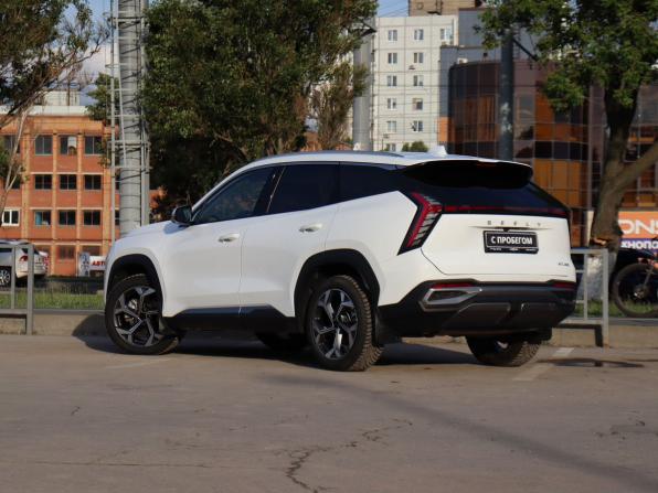 Geely Atlas II с пробегом 2024 года, цена 2 410 000 рублей, 42170 км, внедорожник, Автокод Объявления