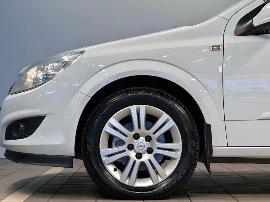 Opel Astra H Рестайлинг Краснодар  - изображение 9