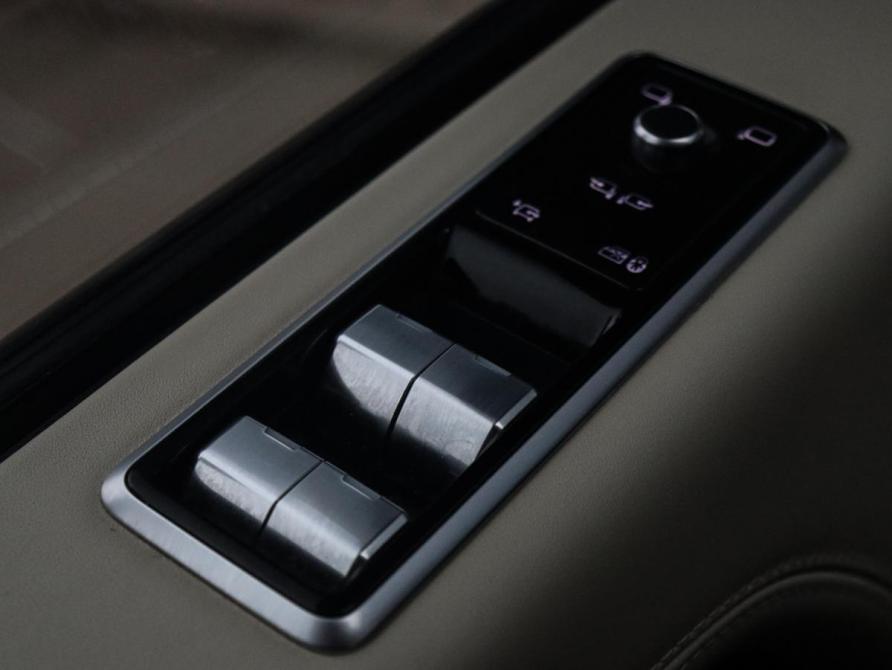 Land Rover Range Rover IV Рестайлинг Москва  - изображение 22