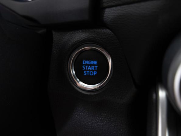 Toyota RAV4 V (XA50) с пробегом 2020 года, цена 3 699 000 рублей, 71248 км, внедорожник, Автокод Объявления