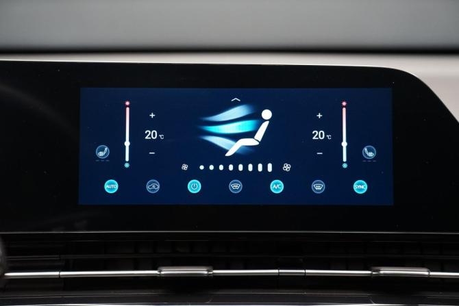 Omoda C5 I с пробегом 2024 года, цена 1 579 000 рублей, 32000 км, внедорожник, Автокод Объявления