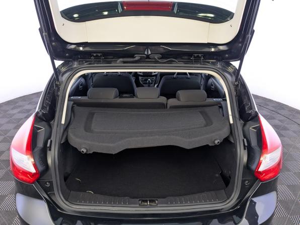 Ford Focus III с пробегом 2011 года, цена 875 000 рублей, 93361 км, хэтчбек, Автокод Объявления