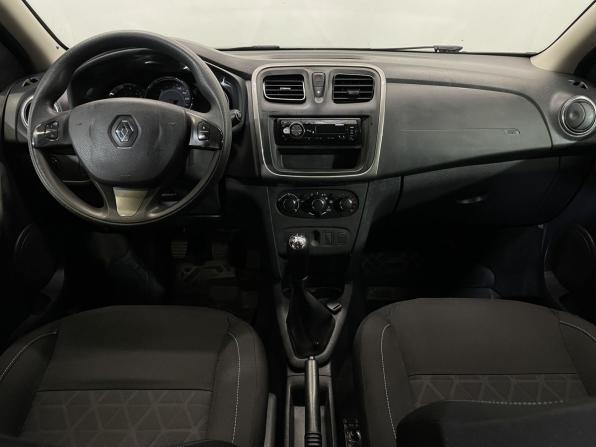Renault Sandero II с пробегом 2016 года, цена 849 000 рублей, 155850 км, хэтчбек, Автокод Объявления