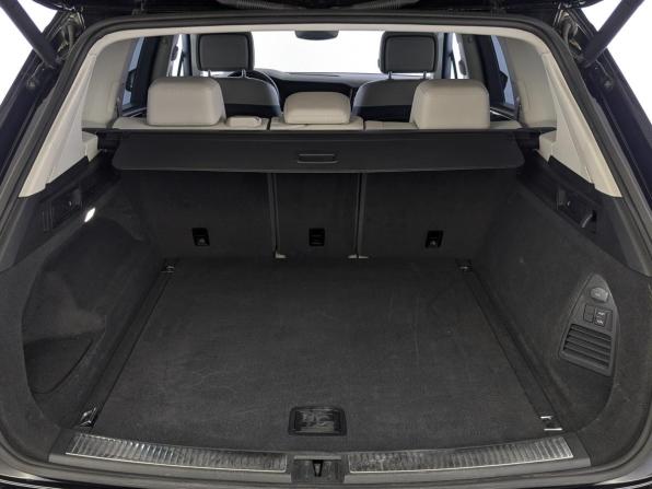 Volkswagen Touareg III с пробегом 2018 года, цена 4 950 000 рублей, 82468 км, внедорожник, Автокод Объявления