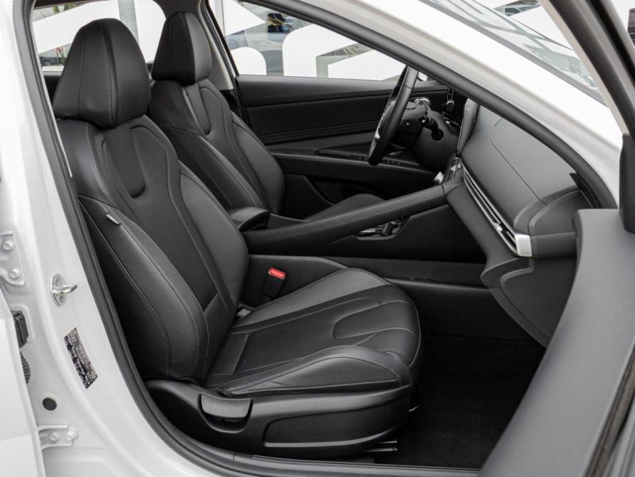 Hyundai Elantra VII (CN7) Рестайлинг Краснодар  - изображение 8