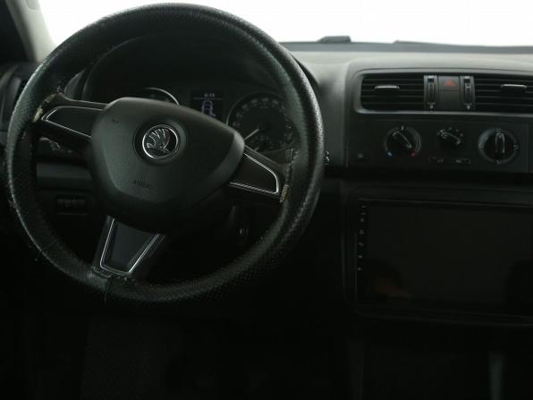 Skoda Fabia II Рестайлинг с пробегом 2014 года, цена 554 000 рублей, 255000 км, хэтчбек, Автокод Объявления