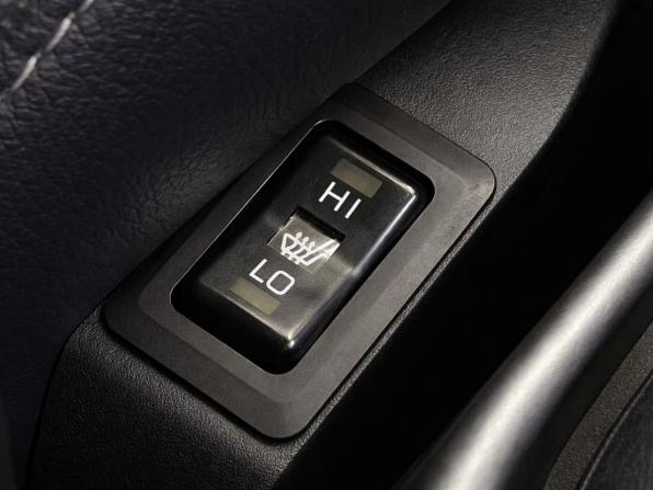 Mitsubishi Outlander II Рестайлинг с пробегом 2010 года, цена 997 000 рублей, 232428 км, внедорожник, Автокод Объявления