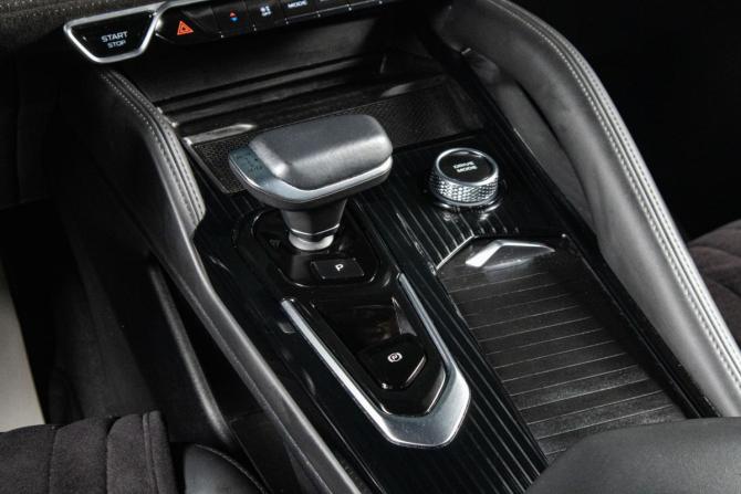 Geely Monjaro I с пробегом 2024 года, цена 3 699 000 рублей, 80809 км, внедорожник, Автокод Объявления