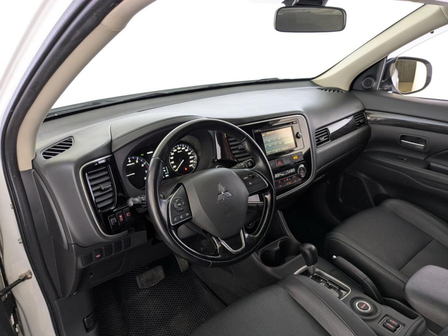 Mitsubishi Outlander III Рестайлинг 2 Москва  - изображение 16