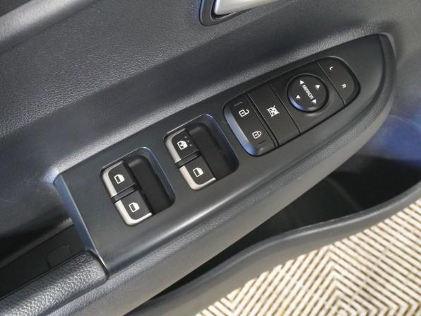 Kia Rio IV с пробегом 2020 года, цена 1 600 000 рублей, 107842 км, хэтчбек, Автокод Объявления